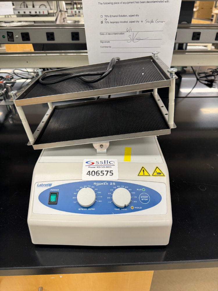 Image of Labnet Rocker 25 Platform Rocker